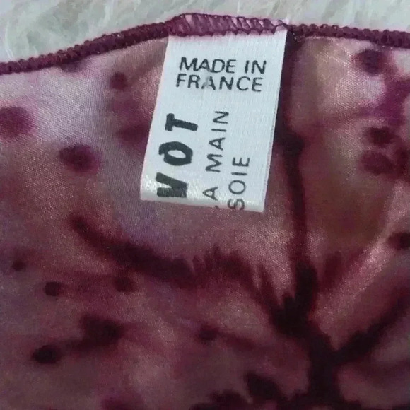 Pruvot Eiffel Tower Hand Painted Italian Silk Scarf - Picture 4 of 5